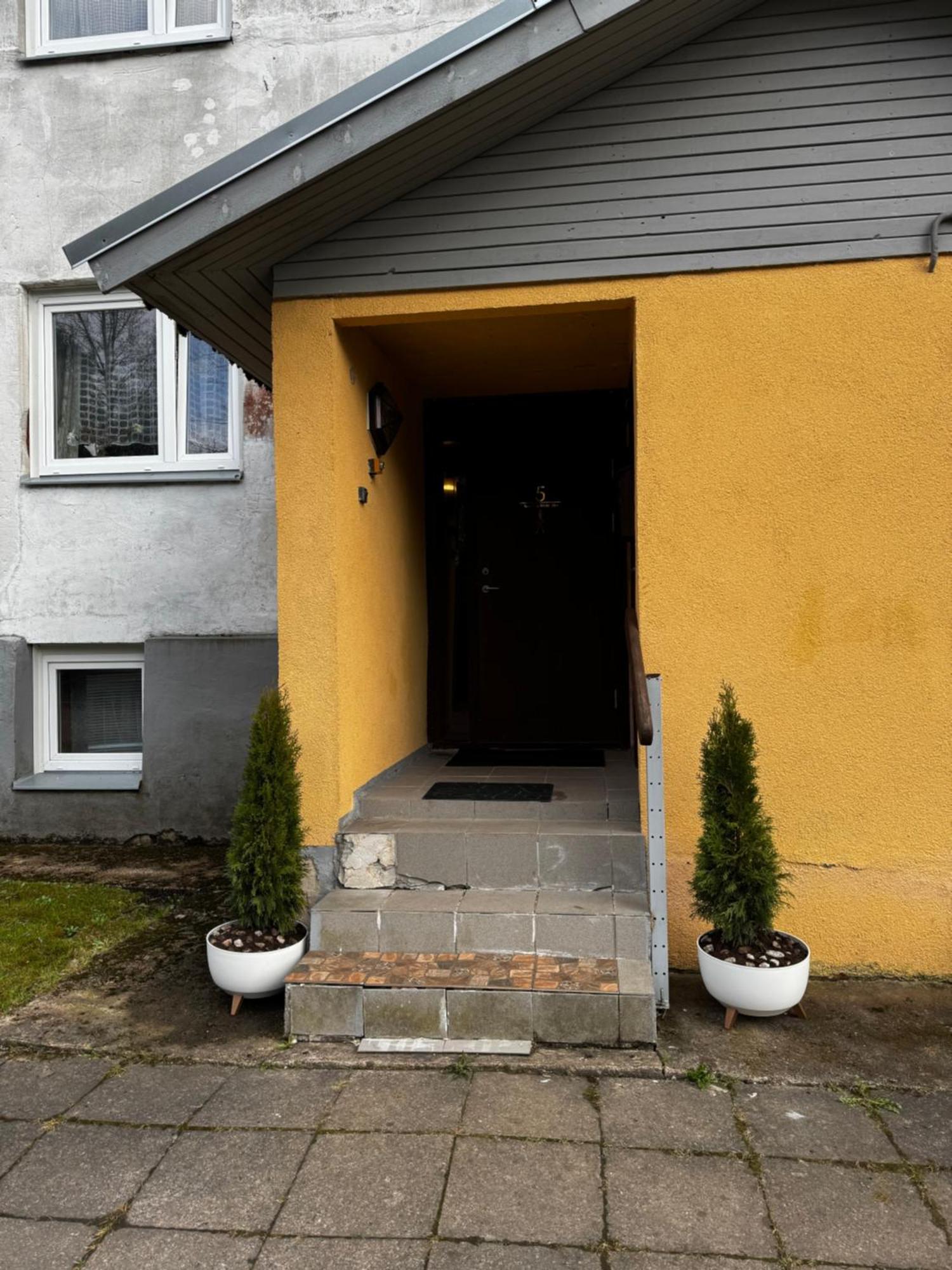 Cosy House With Forest View Poilsio namai